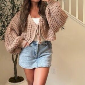 Chunky Knit Cardigan Sweater - Tan